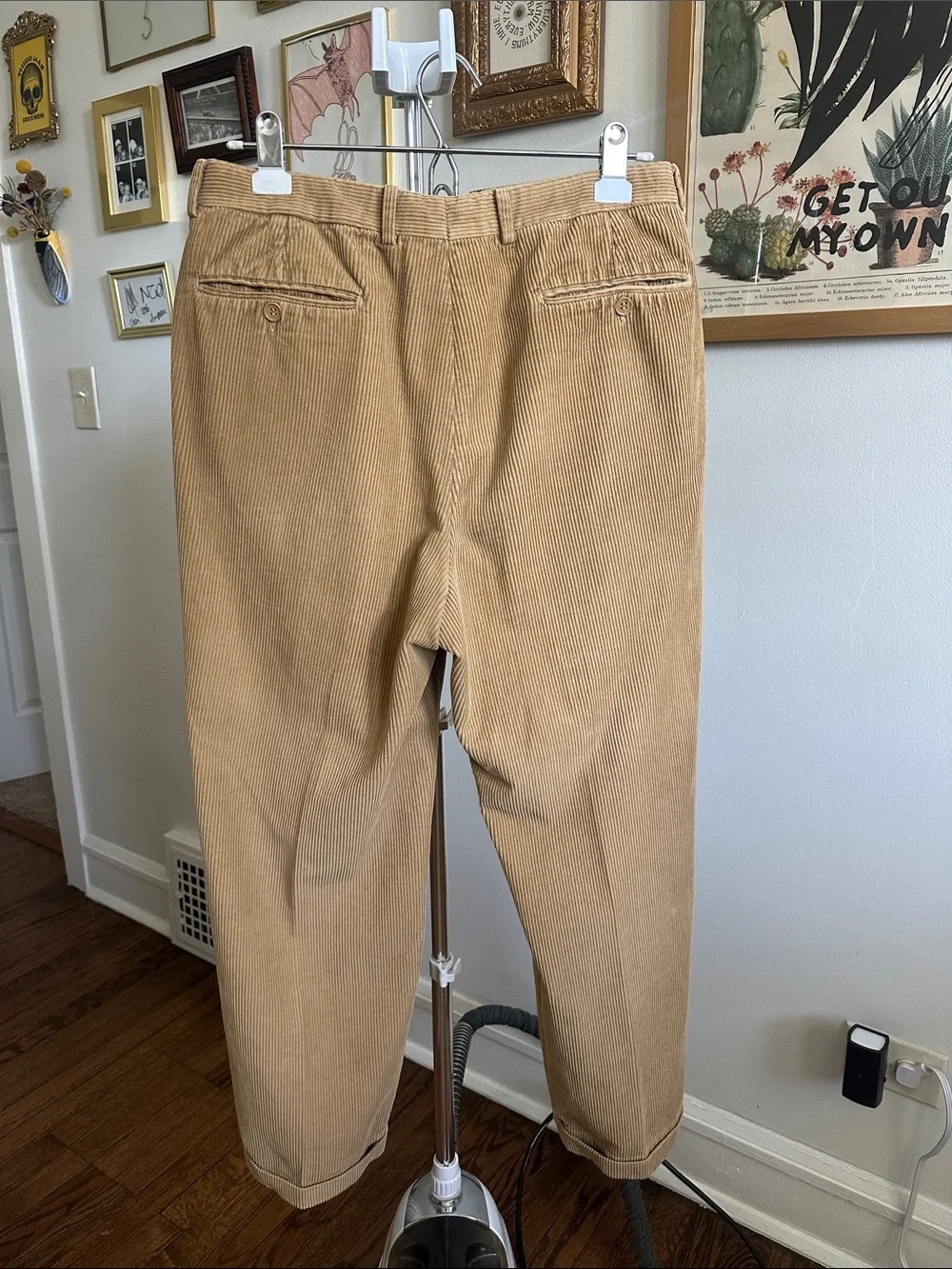 Gucci Men's Tan Corduroy Pleated Pants